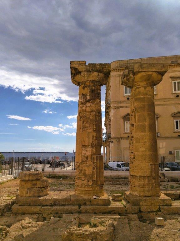 Le colonne doriche di Taranto, Le colonne greche di Taranto
