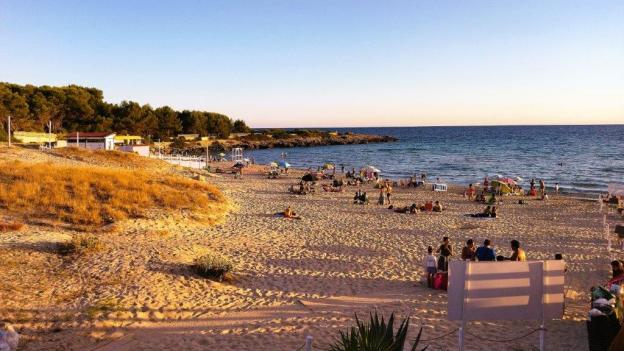 Pulsano Montedarena beach spiaggia