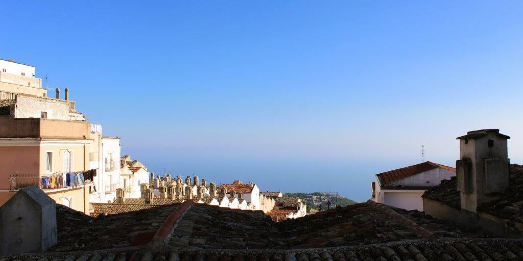 Monte Sant'Angelo Rione Junno Camini